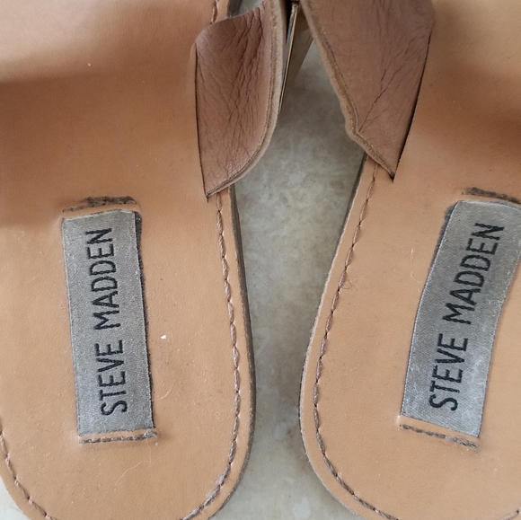 Steve madden tan gold studded sandals - Picture 5 of 6